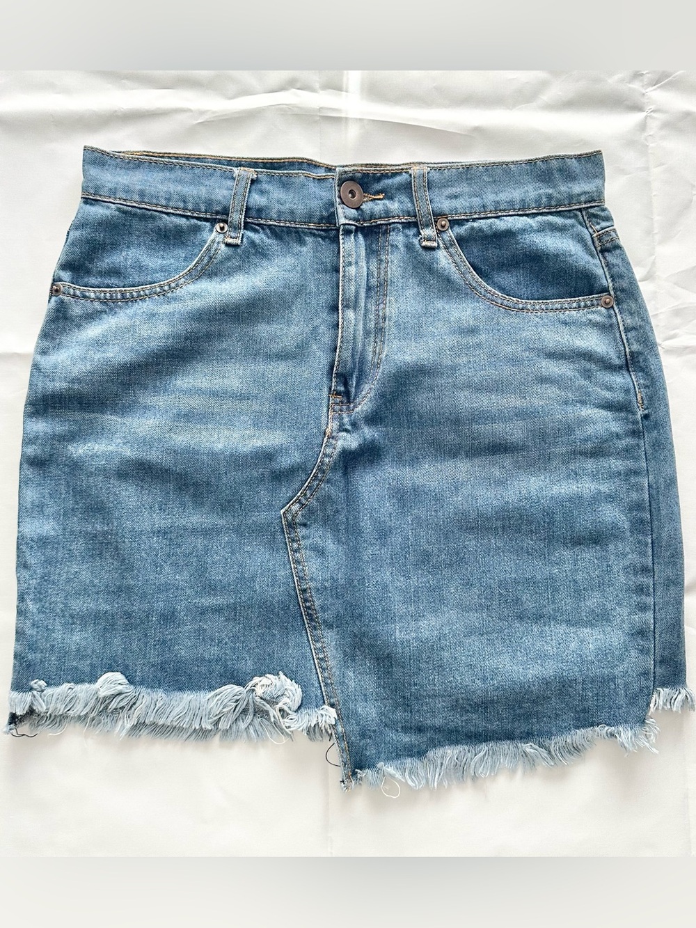 Forever 21 blue denim asymmetrical mini skirt, size 28